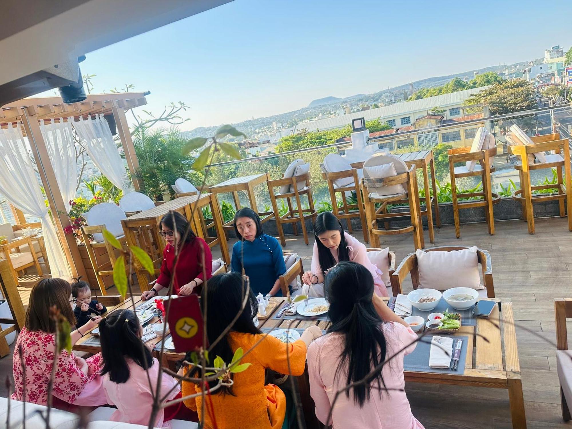 Ngon Avatar Hotel Pleiku Luaran gambar